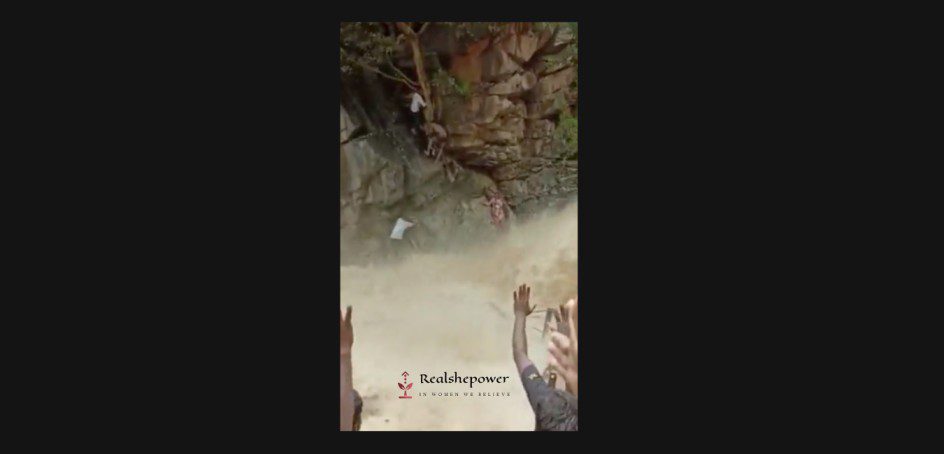 Shocking Video Of People Trapped At The Anaivari Waterfalls
