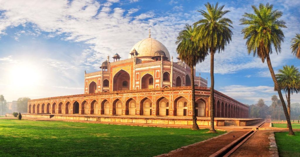 Discover Delhi Like Never Before: Unveiling 8 Hidden Gems And Iconic Landmarks! 3 Humayun Tomb