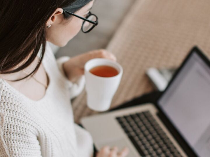 Cracking The Glass Ceiling: How Women Can Overcome Career Barriers