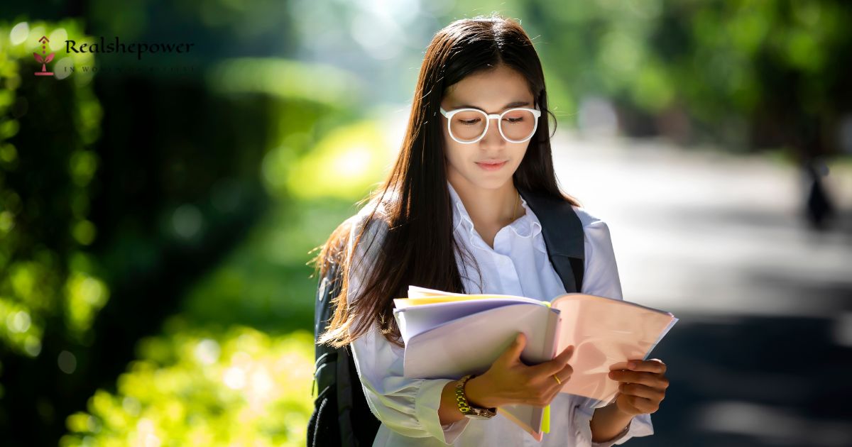 College Girl Survival Guide: Slay, Study &Amp; Stay Sane!