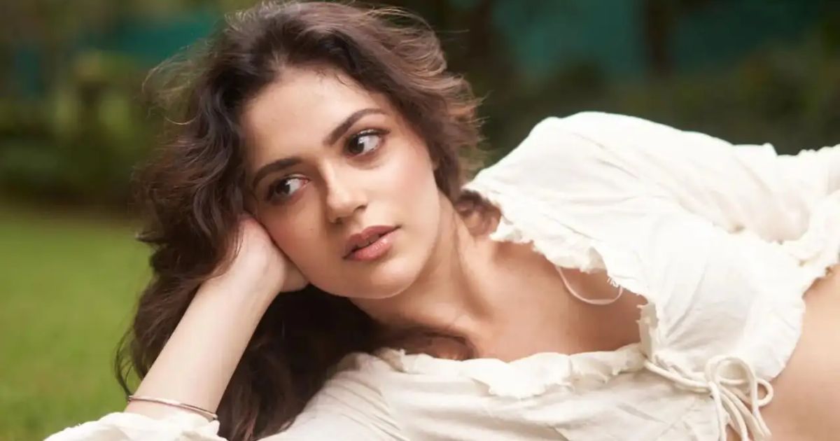 Meet Aneet Padda: Bollywood’s New National Crush Stealing Hearts At 22!