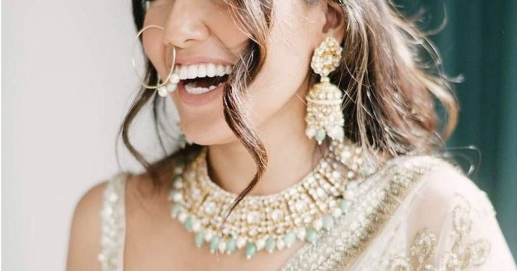 Jewelry Trends 2025: From Temple Gold To Minimalist Modern 7 Minimalist