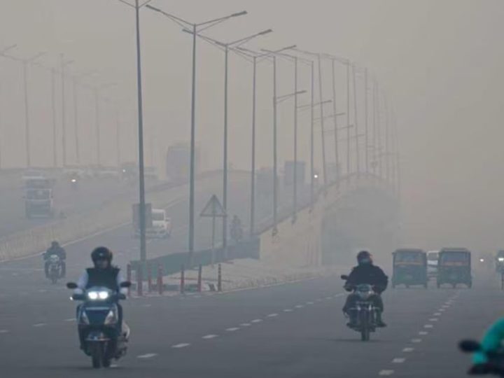 Delhi-Ncr Chokes Under Toxic Air Pollution: Worst Air Quality Of The Season Triggers Strictest Emergency Measures
