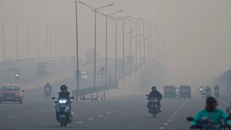 Delhi-Ncr Chokes Under Toxic Air Pollution: Worst Air Quality Of The Season Triggers Strictest Emergency Measures