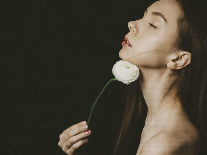 The Solo Superpower: Why Singles Awareness Day Is The Ultimate Power Move