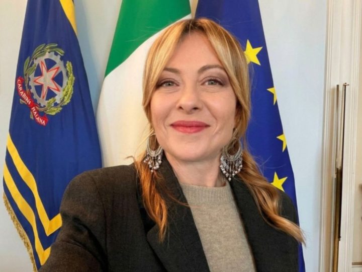 The “Desi” Moment: Jhumkas Take Center Stage