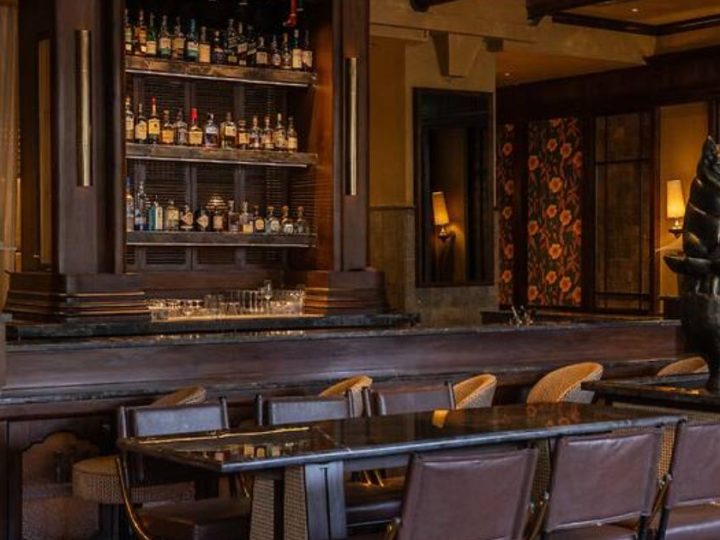 What Are Some High-End Boutique Or Standalone (Non-Hotel) Brunch Spots In Gurgaon For April 26?