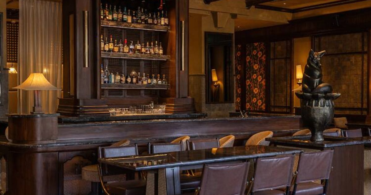 What Are Some High-End Boutique Or Standalone (Non-Hotel) Brunch Spots In Gurgaon For April 26?