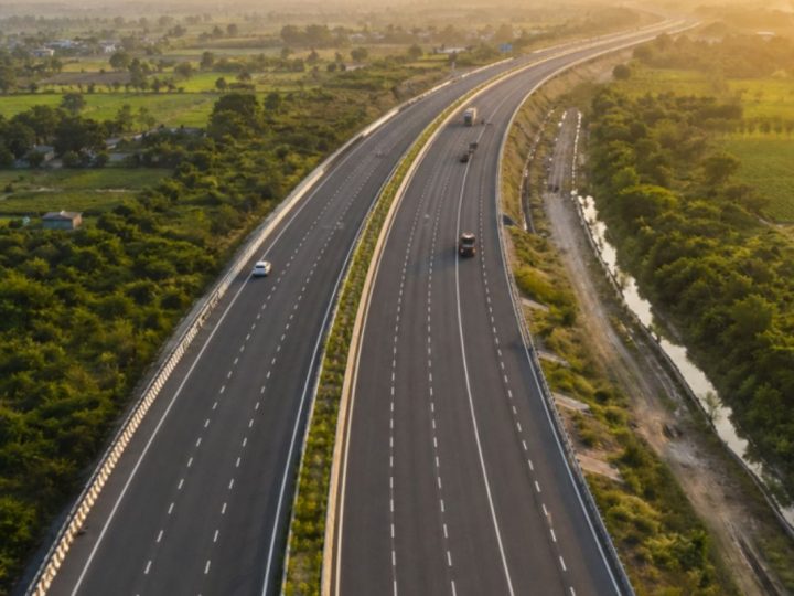 Pm Modi To Inaugurate 594 Km Ganga Expressway Today