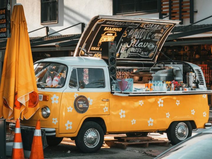 Where Exactly Are The Best Food Truck Clusters In Gurgaon, And What Are Their Typical Operating Hours For A Sunday Night?