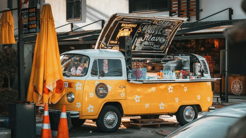 Where Exactly Are The Best Food Truck Clusters In Gurgaon, And What Are Their Typical Operating Hours For A Sunday Night?