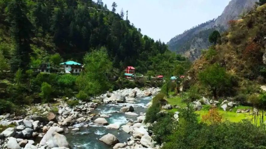 Mystical Himalayan Temples Hidden Above The Clouds: The Sacred Geography Every Empowered Woman Must Know