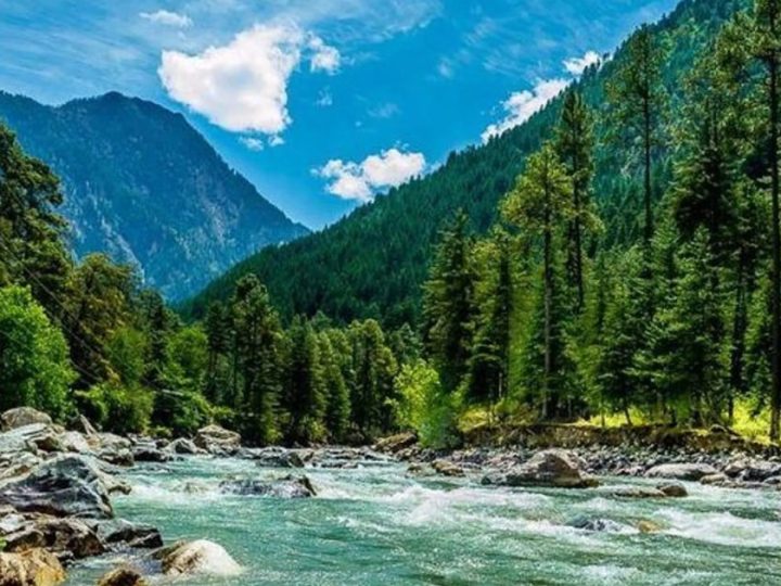 The Kheerganga Trek Guide: Magic, Myth, And What To Pack For The Parvati Valley