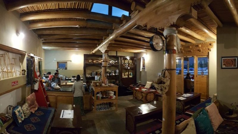 Best Restaurants In Leh 2026: Authentic Ladakhi Food Guide