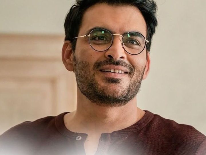 First Love And Poetic Realism: Manav Kaul’s ‘Prem Kabootar’ At Ltg