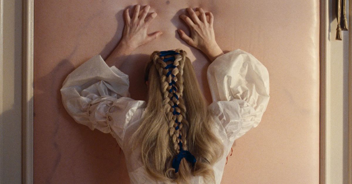 The “Skin Room” Aesthetic: Why The Internet Is Obsessed With This Fleshy Trend