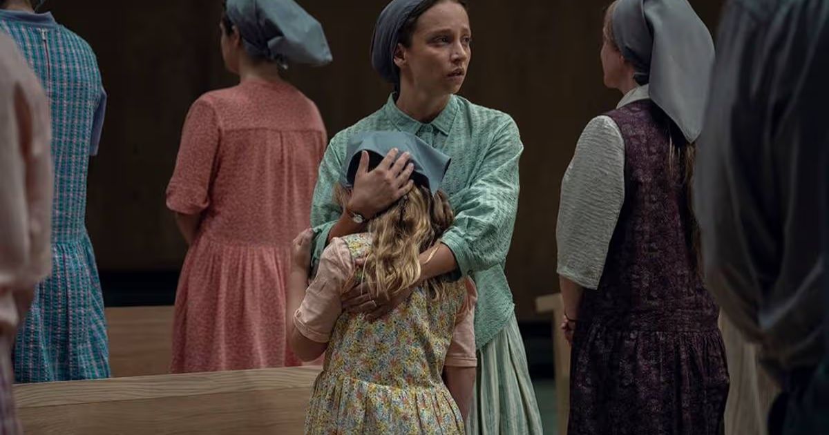 Unchosen Netflix Review: Is The New Cult Thriller Worth Watching? (Molly Windsor & Asa Butterfield)