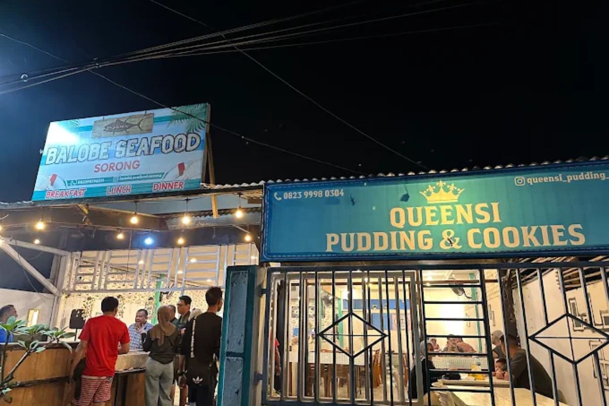 Heading To Raja Ampat? Don’T Board The Ferry Before Eating At Balobe Seafood In Sorong
