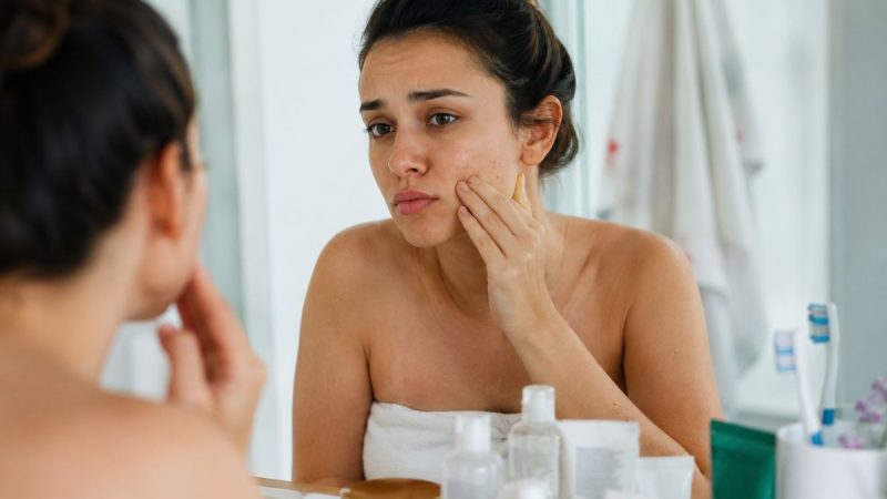 10 “Healthy” Beauty Habits That Might Actually Be Ruining Your Skin