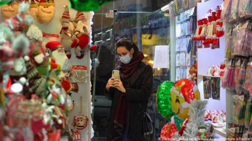 Merry Christmas From The Cities Of Iran 5 Screen Shot 2020 12 27 At 9.21.57 Am