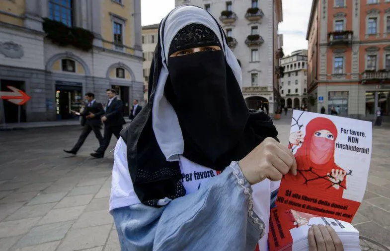 I Am Forced By No One To Wear A Niqab