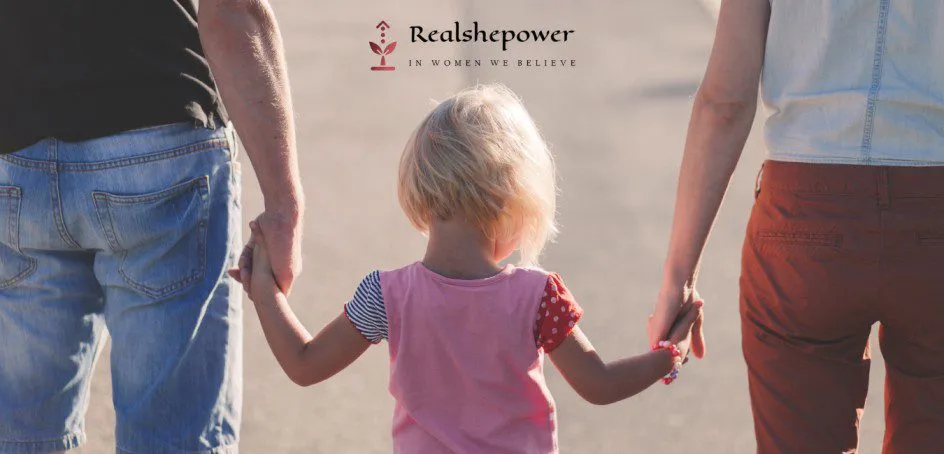 Why Are More Parents Choosing To Be Childless? 1 Why Are More Parents Choosing To Be Childless?