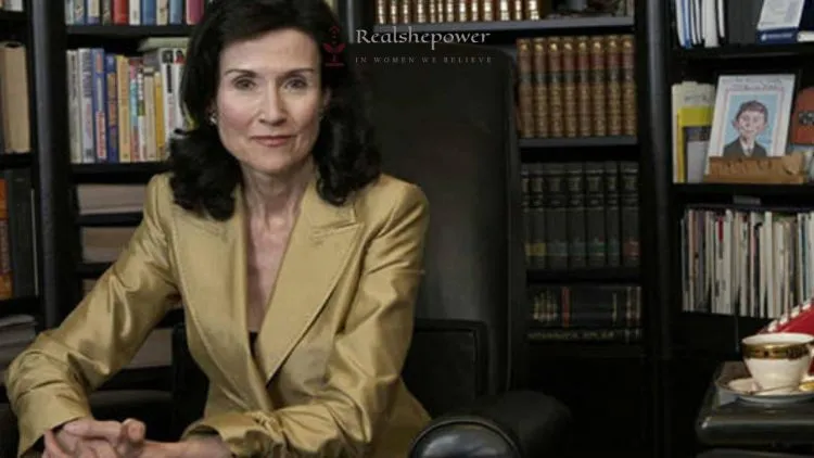 Why Does No One Talk About Marilyn Vos Savant, The Person With The Highest Iq In The World? 1 Why Does No One Talk About Marilyn Vos Savant, The Person With The Highest Iq In The World?
