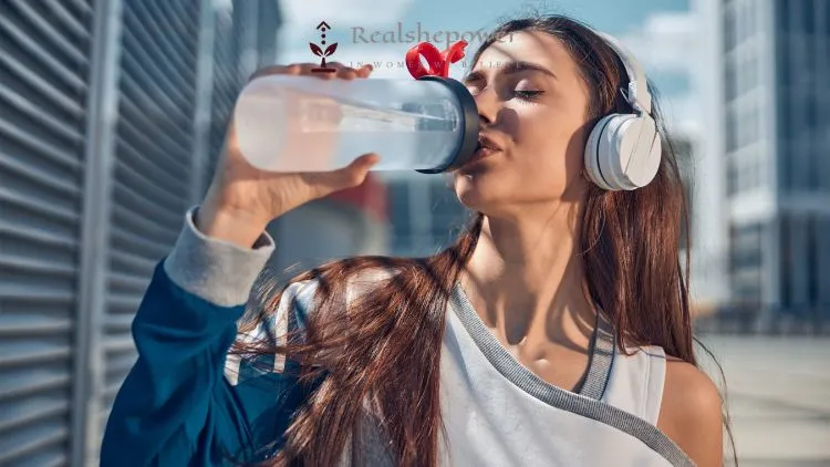 18 Foods That Will Make Your Skin Glow Like Sun 2 Drink Water For Skin Glow