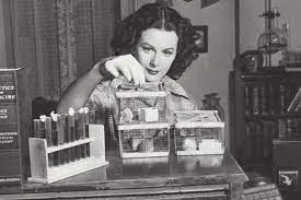Hedy Lamarr: The Brain Behind Secure Wifi, Gps And Bluetooth 3 Hedy Lamarr: The Brain Behind Secure Wifi, Gps And Bluetooth