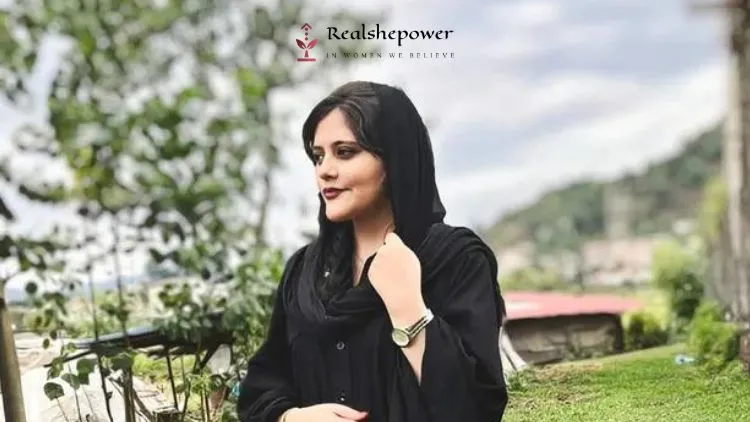 Protests By Iranian University Students Increases Pressure On Leaders 6 Mahsa Amini, 22, Dies After Being Beaten By Morality Police Over Hijab Row