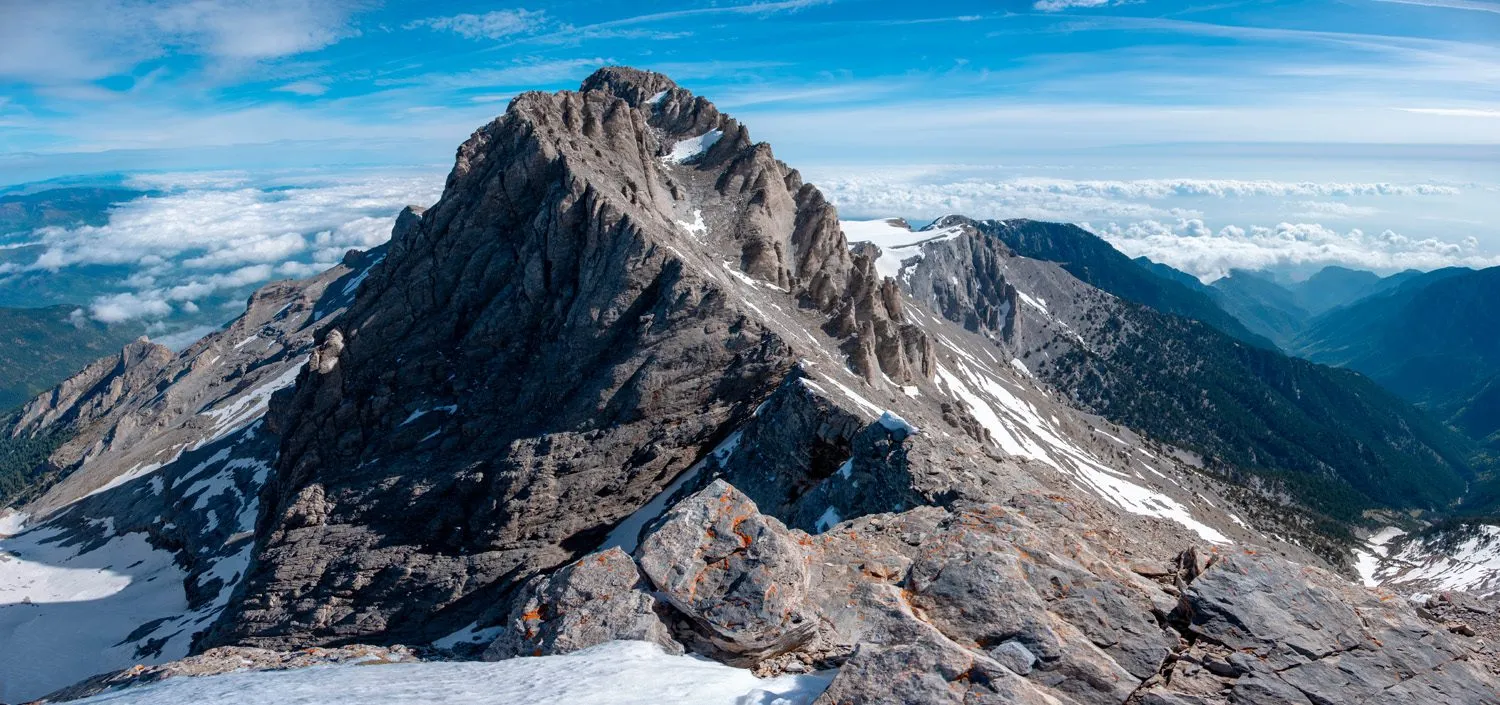 5 Best Mountain Hiking Spots In The World 3 Mount Olympus