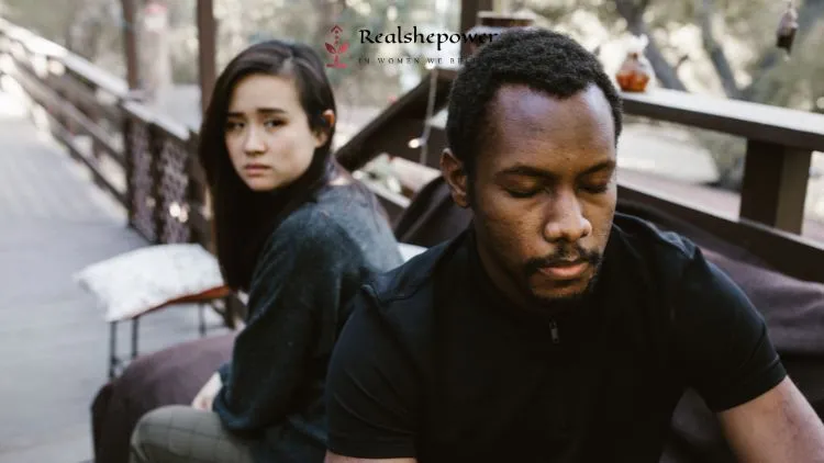 Are You In A Rebound Relationship? These 7 Signs Will Help You Find Out 1 Are You In A Rebound Relationship? These 7 Signs Will Help You Find Out