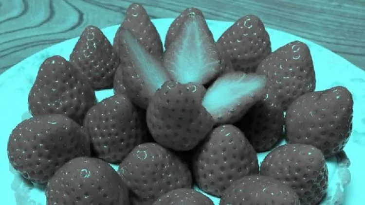 Find Out If Your Brain Is Lying To You Based On The Colour Of The Strawberries You See 1 Find Out If Your Brain Is Lying To You Based On The Colour Of The Strawberries You See