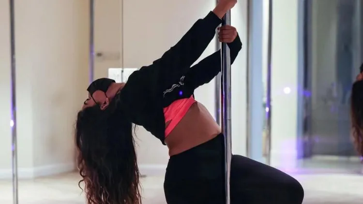 Women Embracing Pole Dancing In Saudi Arabia Say They Are “Not Ashamed At All”