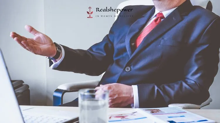Deal With Toxic Boss In These 5 Simple Steps