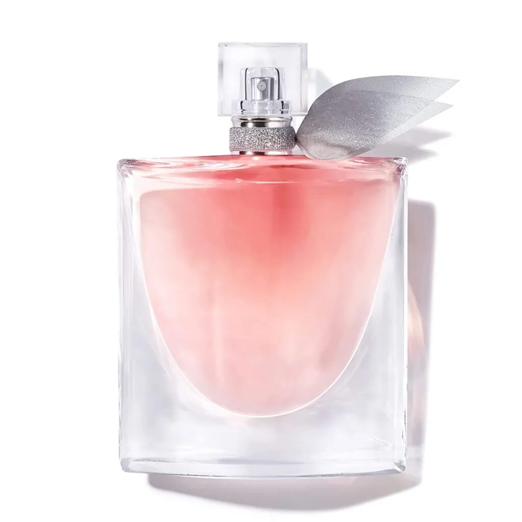 15 Must-Have Fragrances For Women That Last All Day Long 5 Lancôme La Vie Est Belle