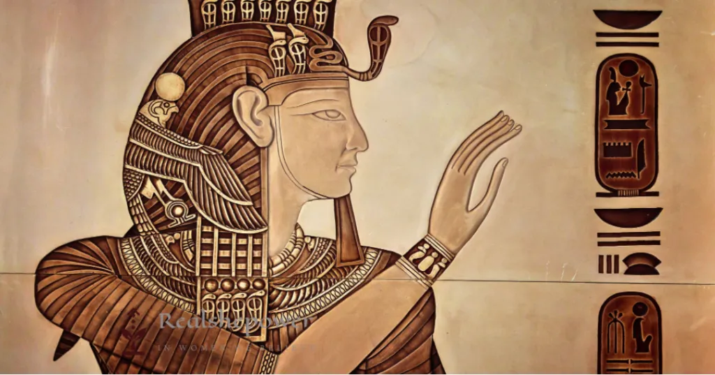 Cleopatra: The Enigmatic Queen Of Egypt Who Captivated The Ancient World 2 Cleopatra'S Controversial Escape: The Beginning Of The End