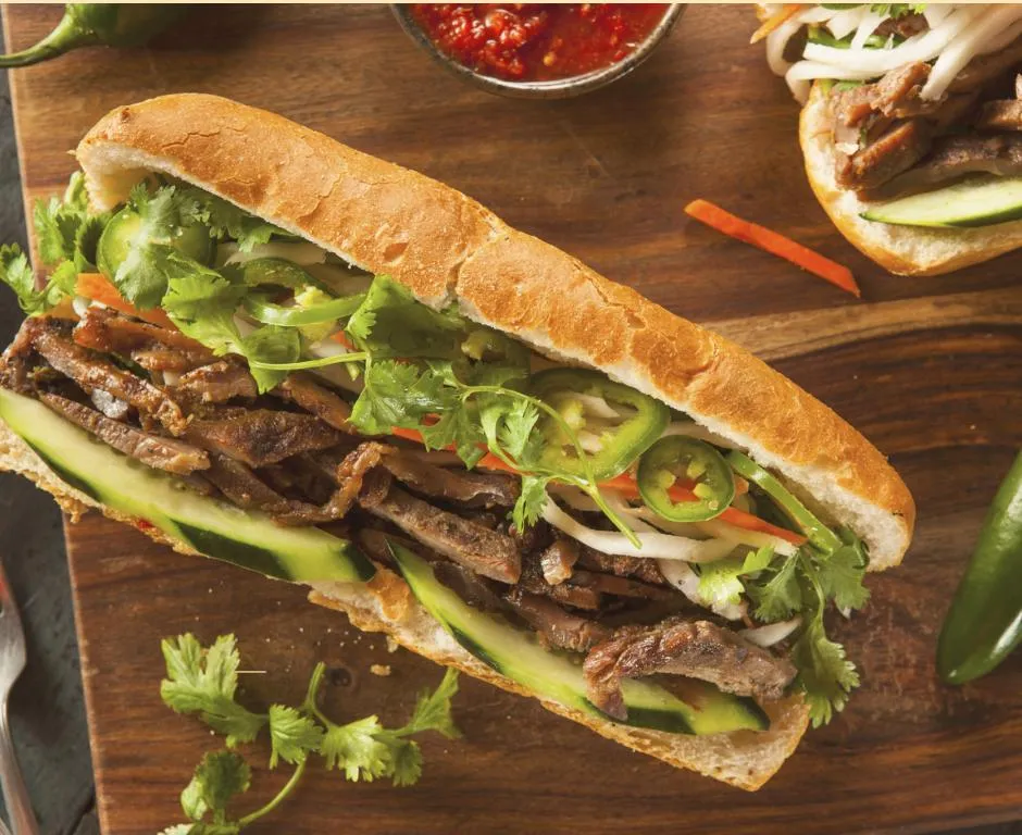 Top 10 Must-Try Street Foods Around The World 4 Bánh Mì