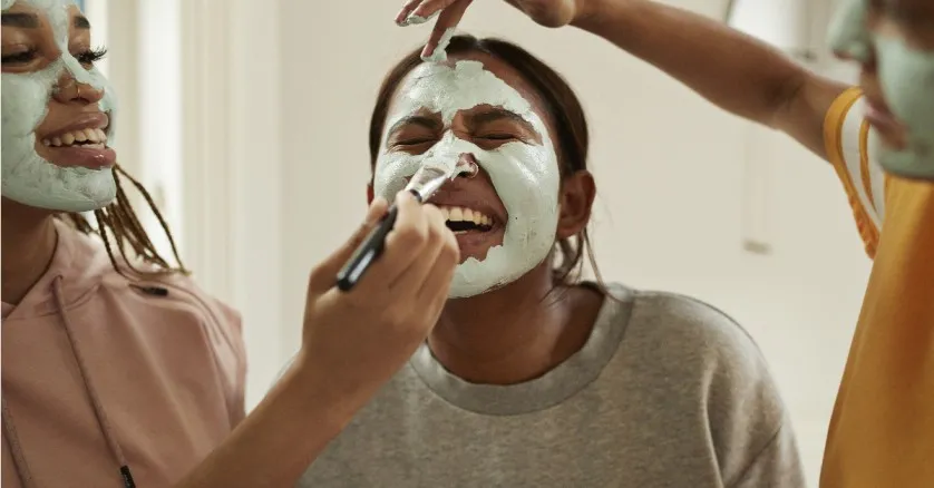 Top 10 Quirky Ways To Celebrate Mother'S Day In Delhi! Time To Ditch The Daal Makhani 2 Get Pampered With A Mommy-And-Me Spa Day