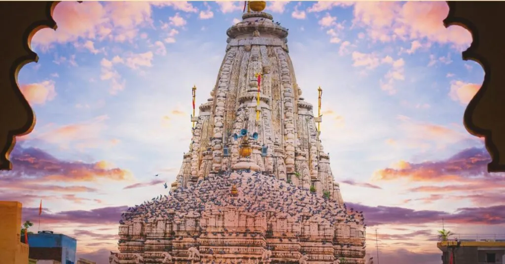 Udaipur: Unveiling The City Of Lakes' Enchanting Embrace (10 Unforgettable Experiences) 5 Jagdish Temple