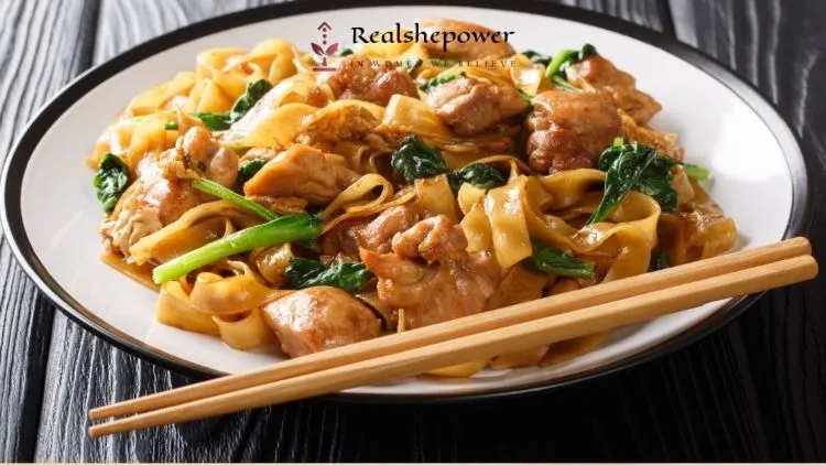 Travel The World On A Plate: A Culinary Adventure To Thailand 2 What Is Pad See Ew?