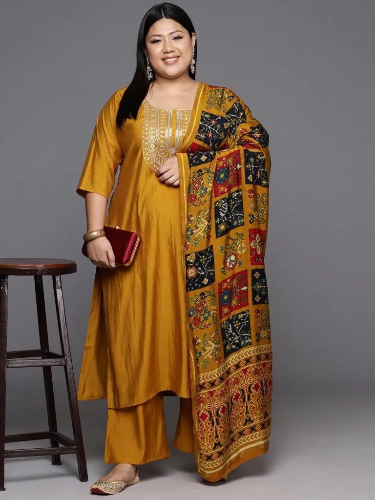 Flaunt Your Curves: 13 Fashion Tips For The Stylish Curvy Indian Woman 13 Salwar Kameez