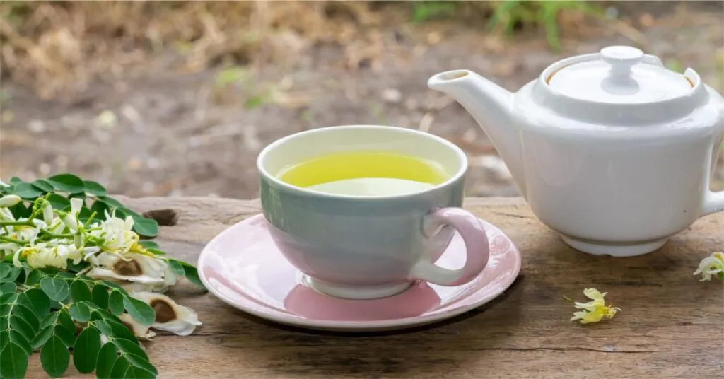 5 Unique Drinks For Weight Loss You’ve Never Heard About 2 Moringa Tea