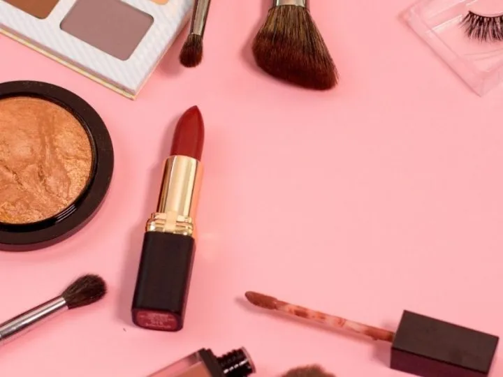 7 Essential Indian Beauty Products For Every Woman’s Kit