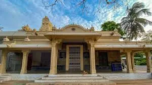 The Life And Teachings Of Ramana Maharshi: An Enlightening Journey Into Self-Realization 2 Sri Ramanasramam