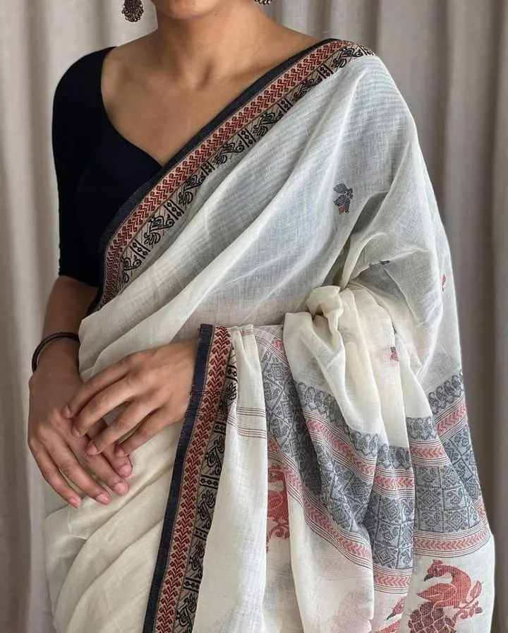 Khadeee Saree