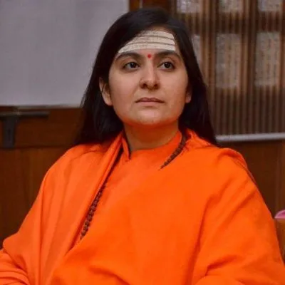 Highly Educated Monks Preaching Sanatan Dharma In English 5 Sadhvi Aditi Bharti
