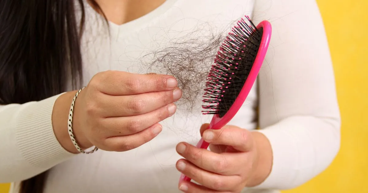 5 Best Home Remedies For Hair Fall – Natural &Amp; Proven Solutions 1 5 Best Home Remedies For Hair Fall – Natural &Amp; Proven Solutions