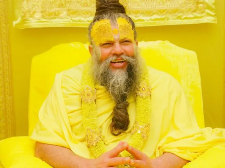 Guru Purnima 2025: Revere The Guru’s Wisdom With Hindu Traditions And Sacred Timings