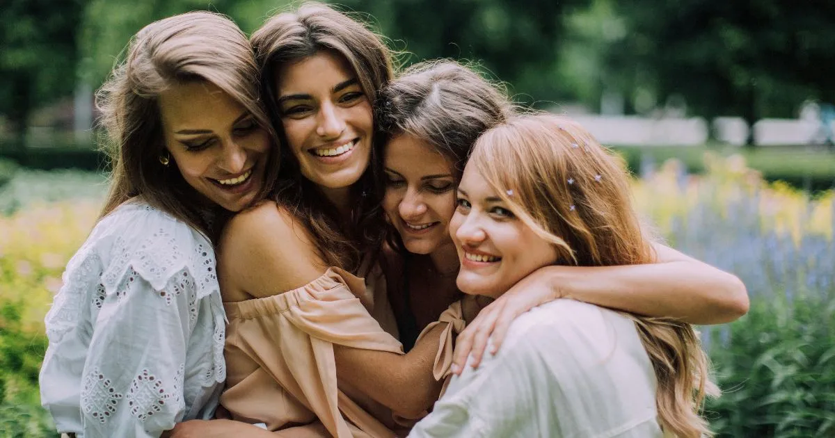 10 Habits Of Emotionally Strong Women 1 10 Habits Of Emotionally Strong Women